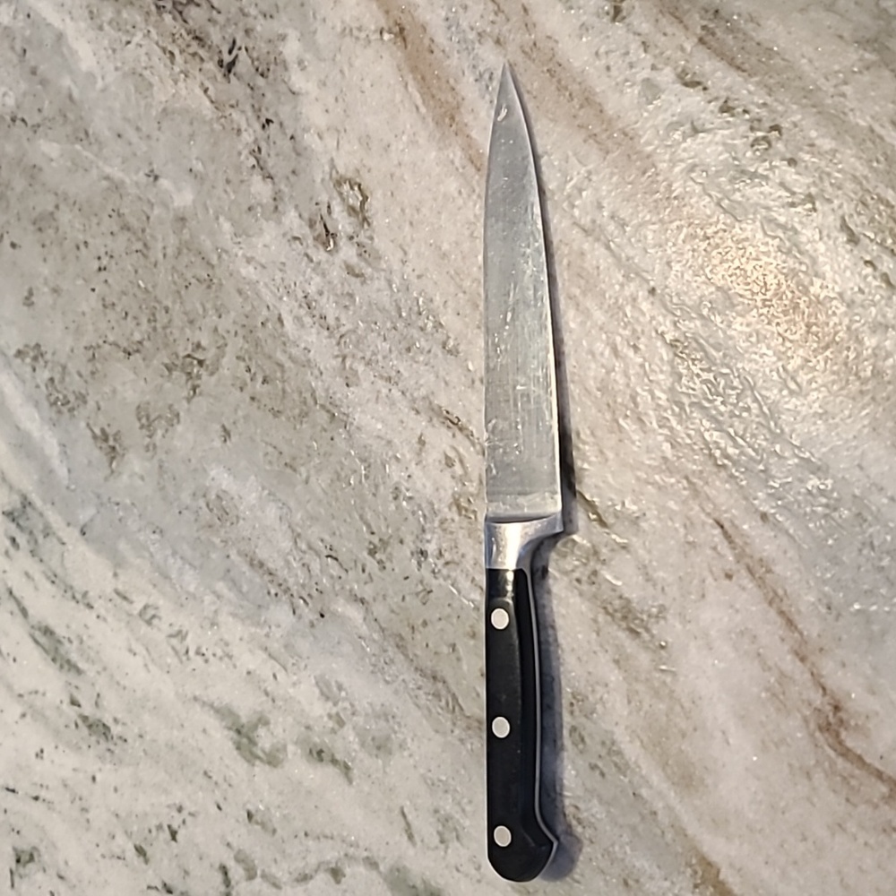 ZWILLING J.A. HENCKELS SOLINGEN GERMANY CHEF KNIFE PROFESSIONAL S 3102-160  7”
